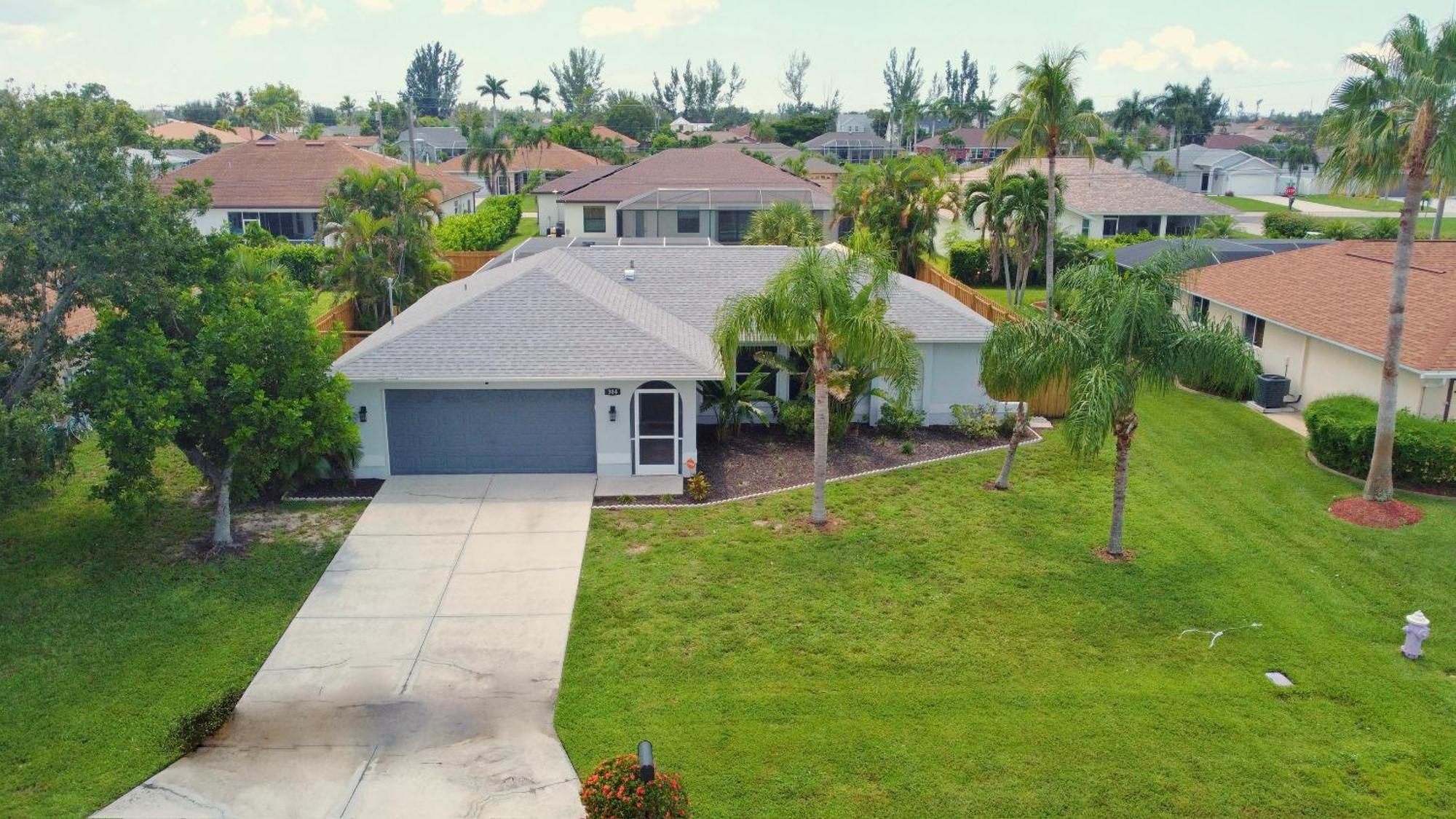 Beautiful Pool Home With Sleeping For 8 For Lovelypeople Cape Coral Exterior photo